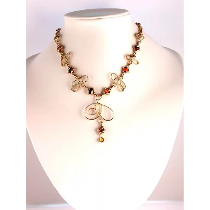 Collier fantaisie sur chaine