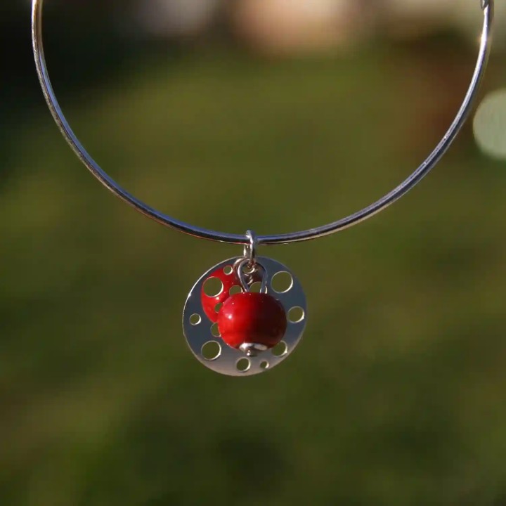 Bracelet jonc argent 925 avec perle de verre de murano rouge et pampille Louana