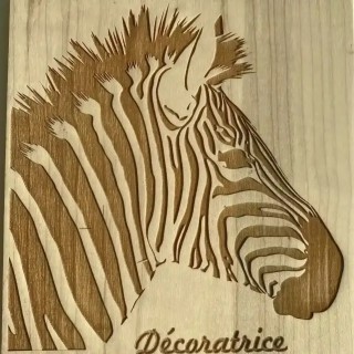 Tableau bois gravé "Profil de la tête de Zèbre"