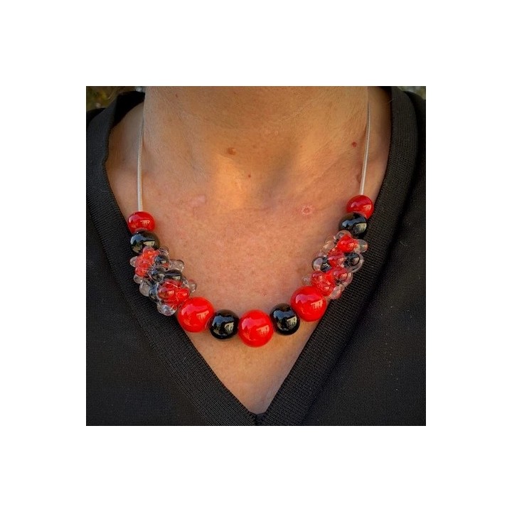 Collier rouge et noir en perles de verre de Murano fantaisie à bulles Nesline