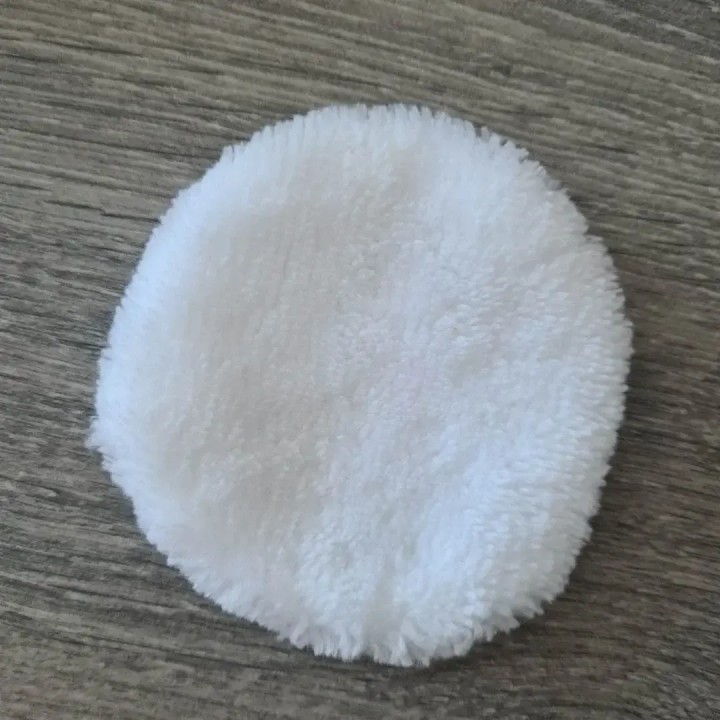 Le SEMAINIER de disques démaquillants lavables - en double gaze de coton
