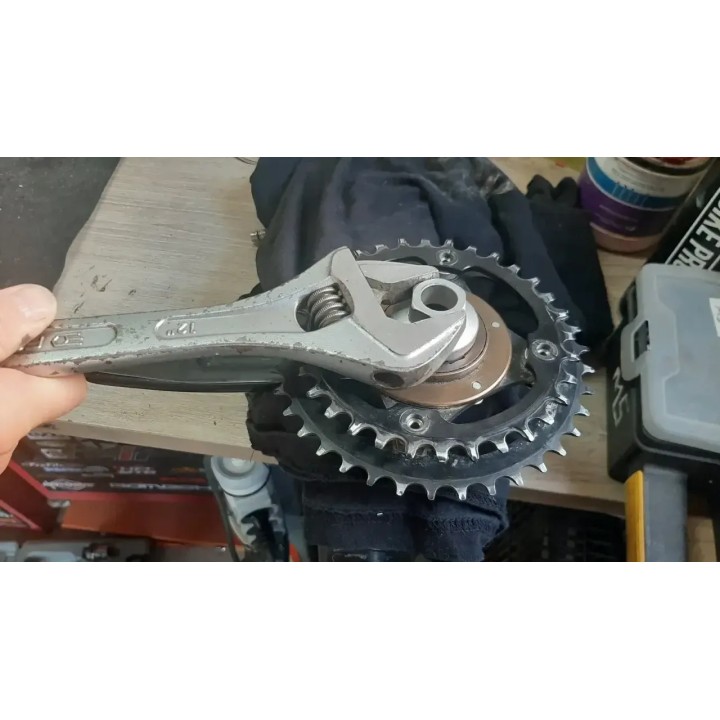 Outil démonte roue libre pédalier LIFT MTB